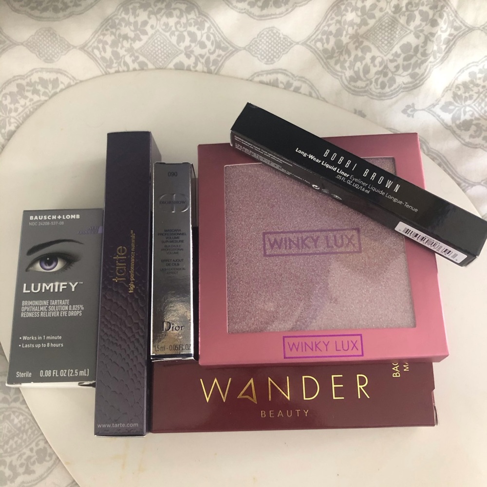 “easy on the eyes” beauty bundle